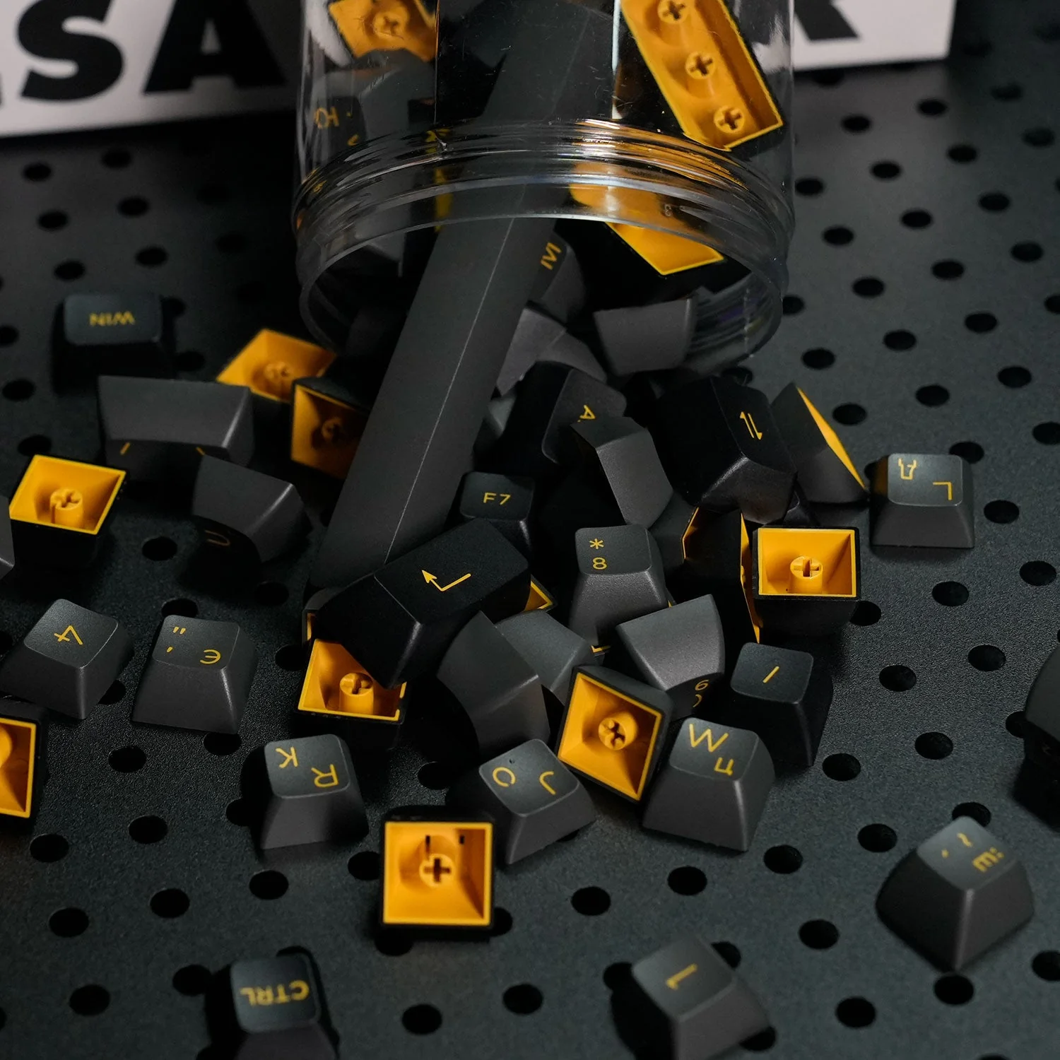 Black & Gold Cyrillic Tastenkappen Set (98-Tasten) - Image 7