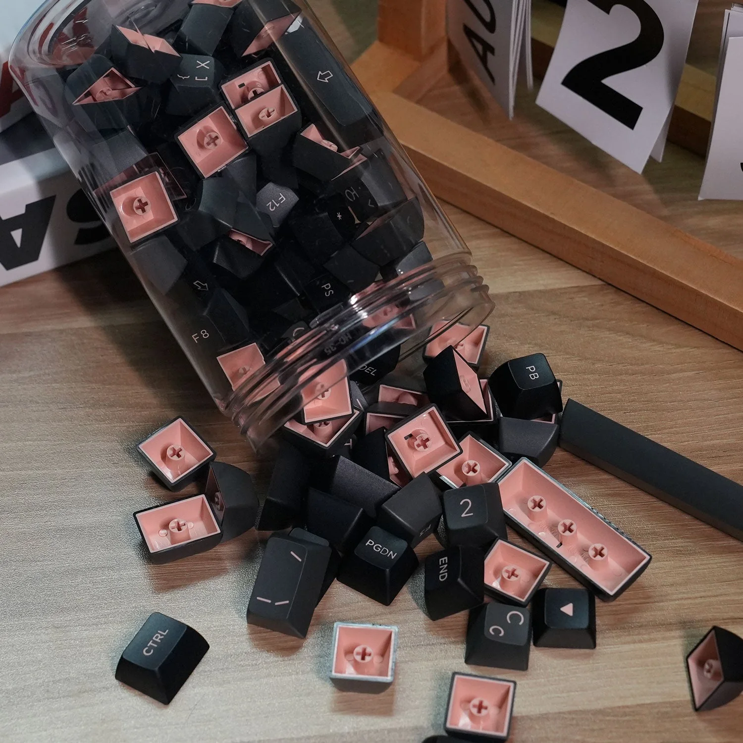 Black & Pink Cyrillic Tastenkappen Set (110-Tasten) - Image 8