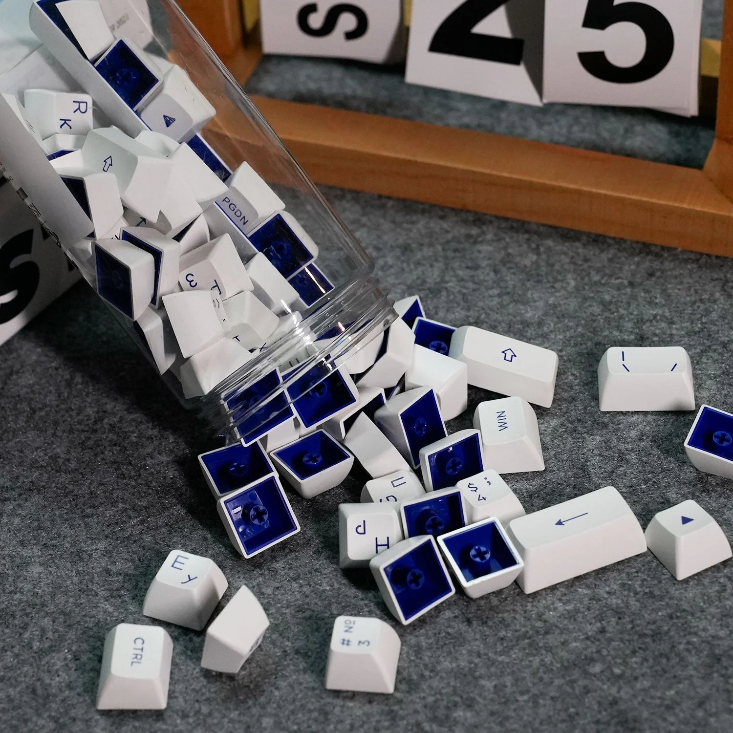 Blue on White Cyrillic Tastenkappen Set (88-Tasten) - Image 8