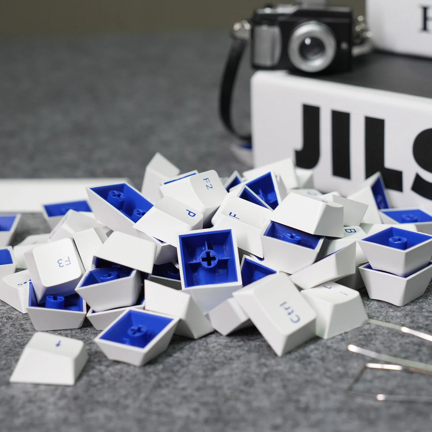 Blue on White ISO Nordic Tastenkappen Set (91-Tasten) - Image 8